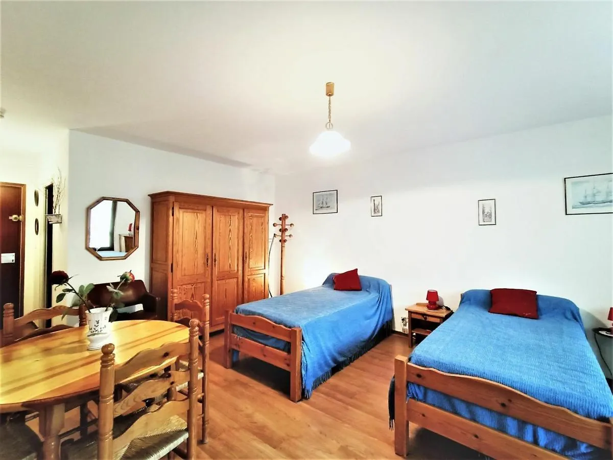 Studio Lumineux Et Fonctionnel Avec Balcon Et Garage, Proche Centre-Ville Et Thermes A Aix-Les-Bains ! - Fr-1-555-1 0*,