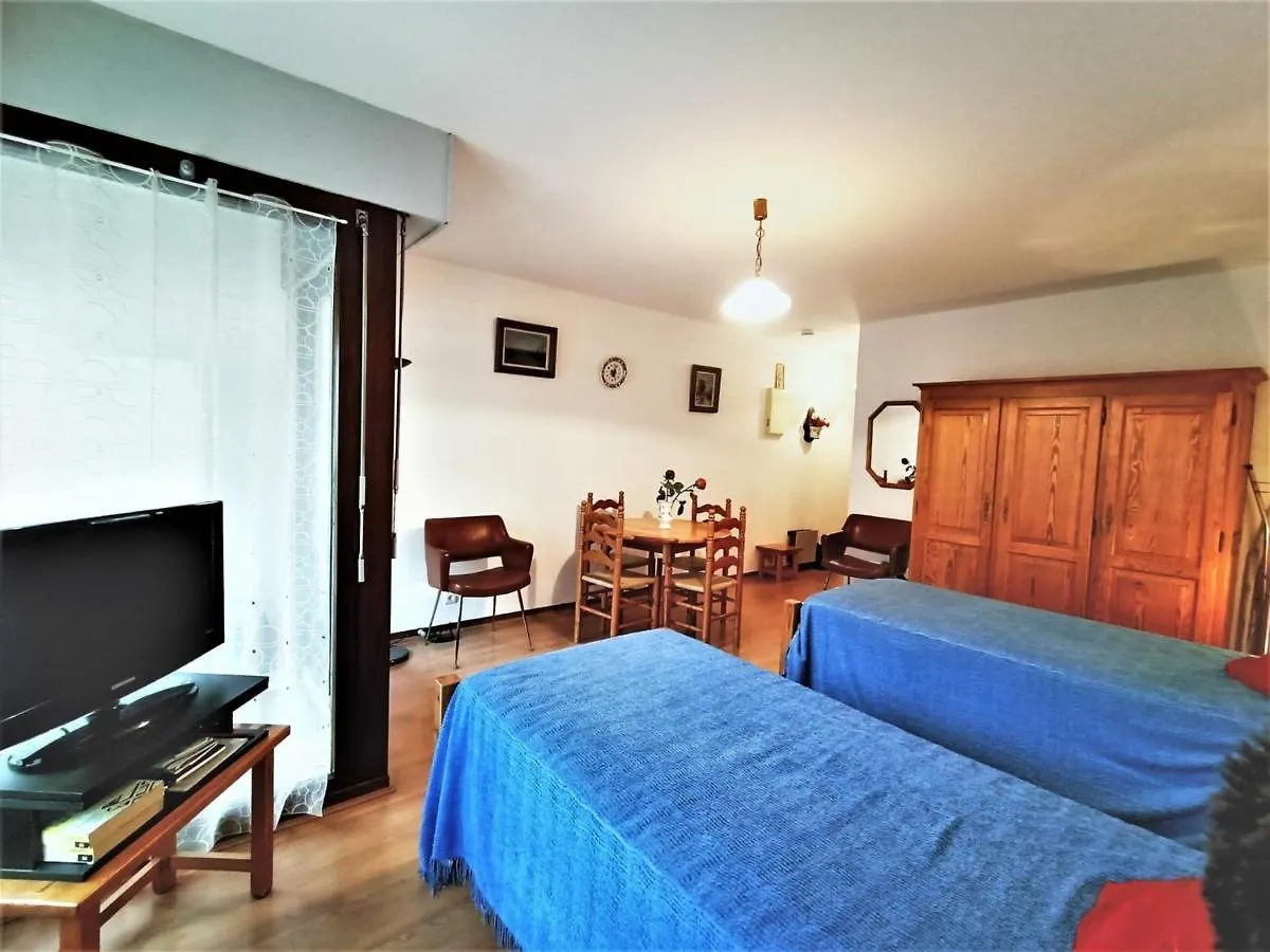 Studio Lumineux Et Fonctionnel Avec Balcon Et Garage, Proche Centre-Ville Et Thermes A Aix-Les-Bains ! - Fr-1-555-1 Apartment